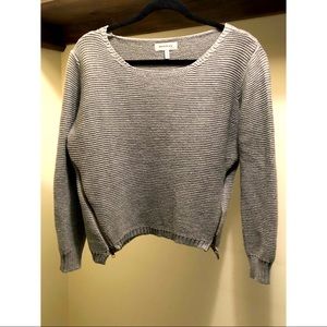 Gray cropped knit sweater